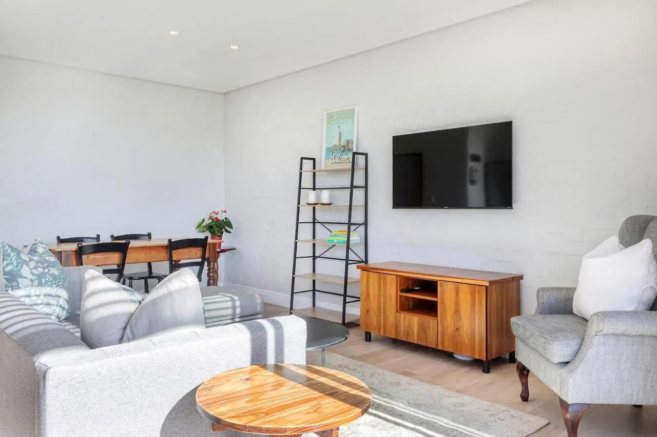 Stonehurst Views - 1 Bed Flatlet Apartment Cape Town